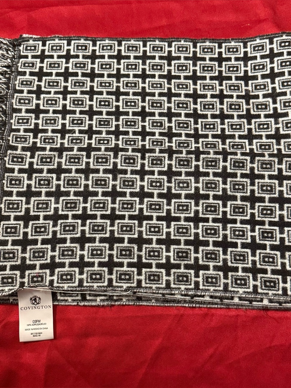 Covington Black & White Geometric Accent Throw